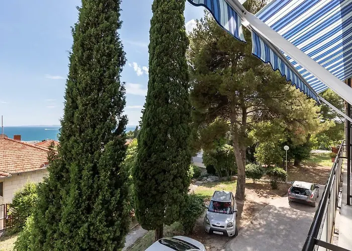 Azure Escape Sea View Apartment