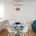 Azure Escape Sea View Appartamento Spalato